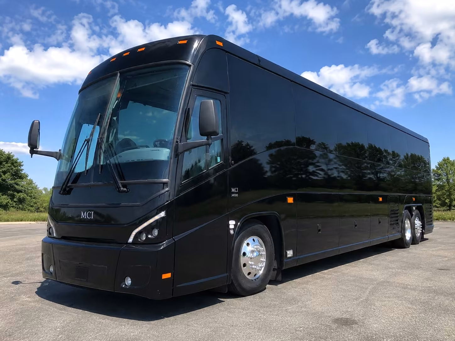 charterbuskansascity com can handle wedding shuttle bus transportation in kansas city