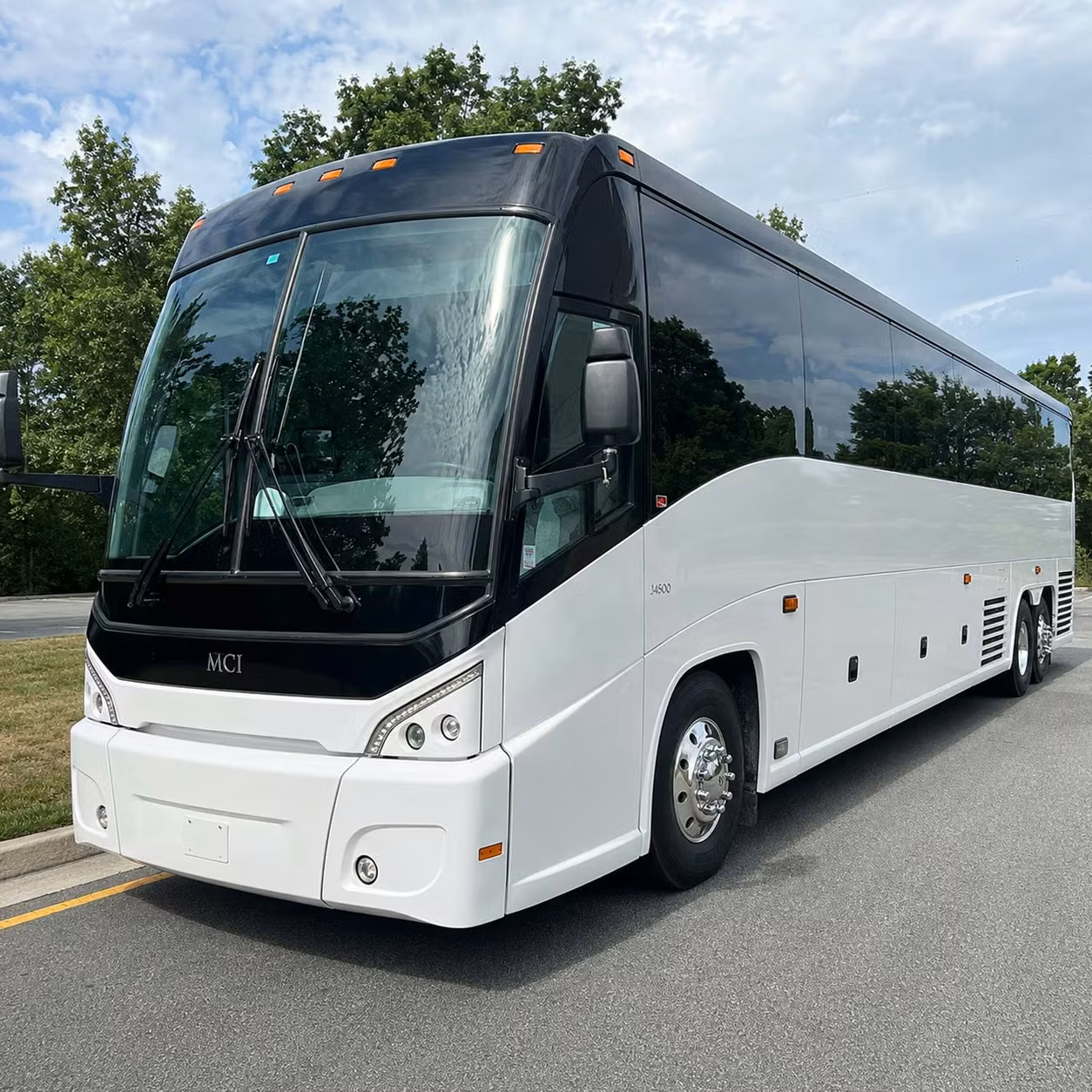 school field trip charter bus rentals in kansas city